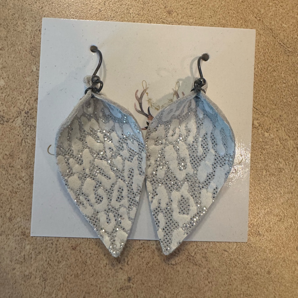 - Averee Grace Designs Gorgeous White And Silver Pinched Leather Earrings